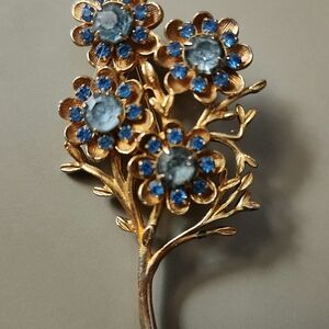 Coro Gold and Blue Floral Brooch